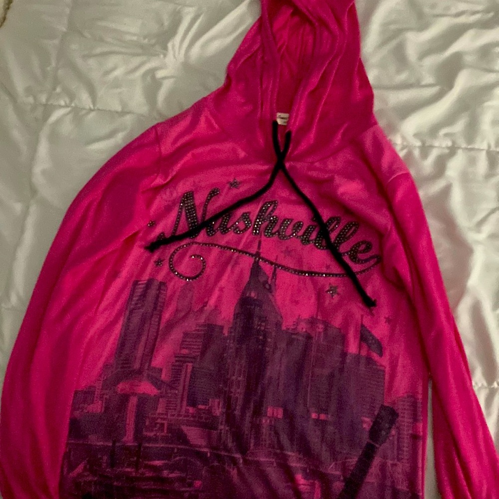 Cute and from Nashville